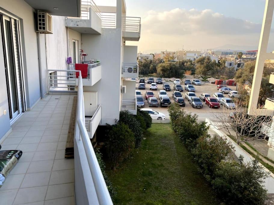 Spacious And Sunkissed 3Br & 2 Bathrooms Apartment Athena Bagian luar foto