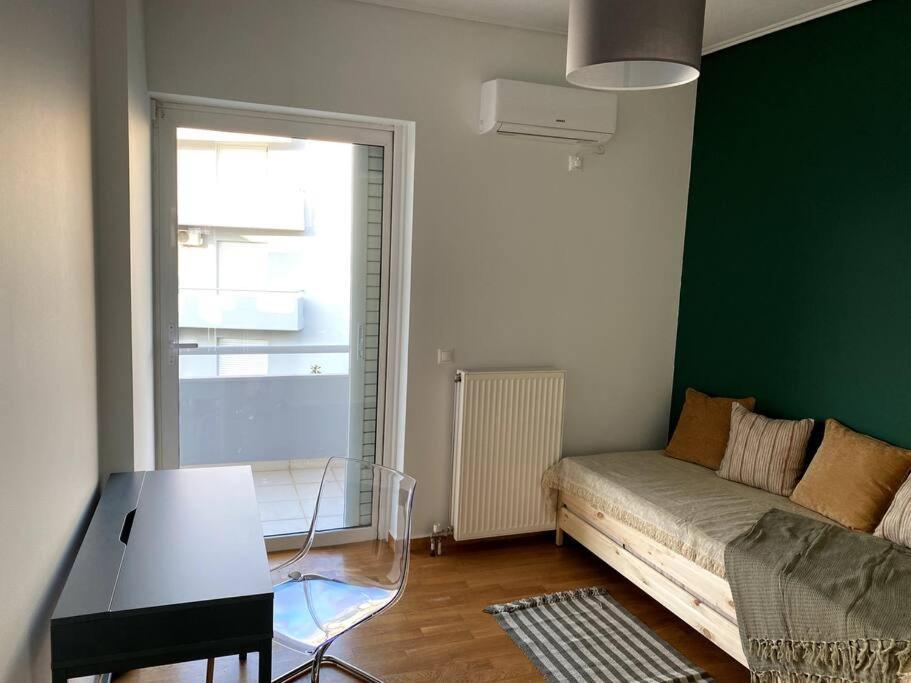Spacious And Sunkissed 3Br & 2 Bathrooms Apartment Athena Bagian luar foto