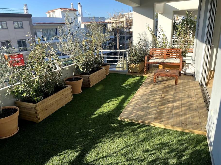 Spacious And Sunkissed 3Br & 2 Bathrooms Apartment Athena Bagian luar foto